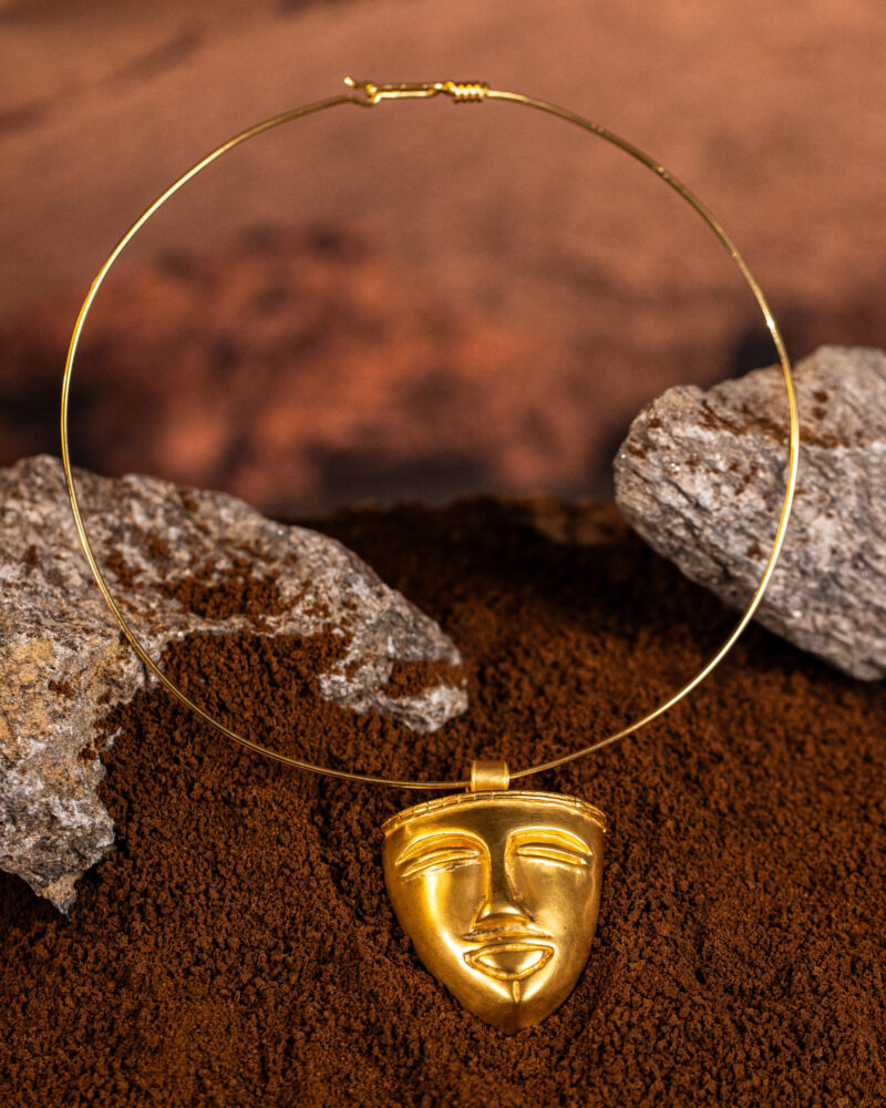 ciondolo Maschera Quimbaya della collezione I Precolombiani di Marte Gioielli