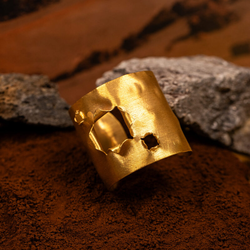 bracciale Vulcano della collezione Design di Marte Gioielli