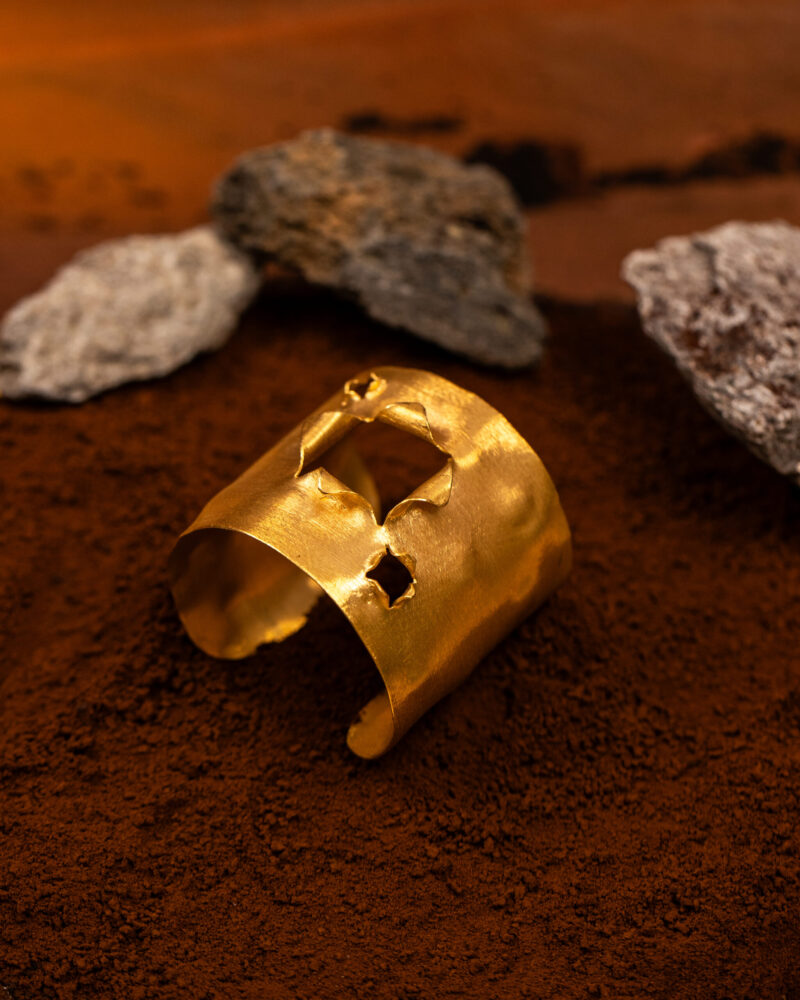 bracciale Vulcano della collezione Design di Marte Gioielli