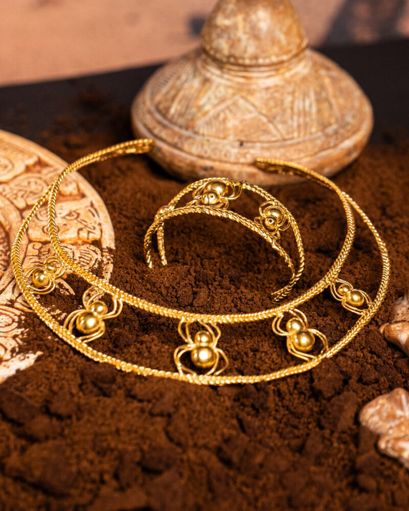 collana e bracciale Escarabajo della collezione I Precolombiani di Marte Gioielli
