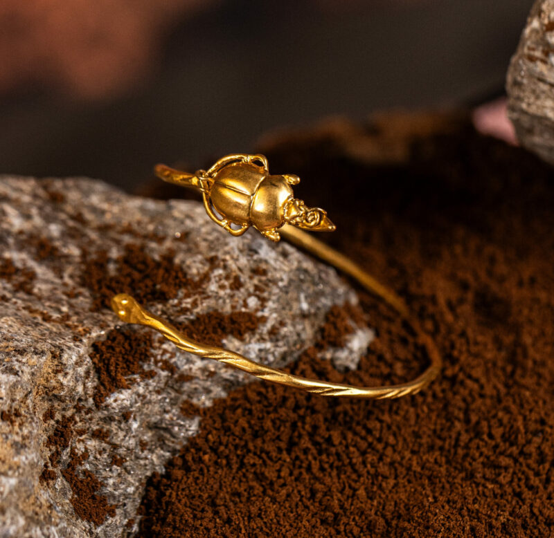 bracciale Scarabeo della collezione Design di Marte Gioielli