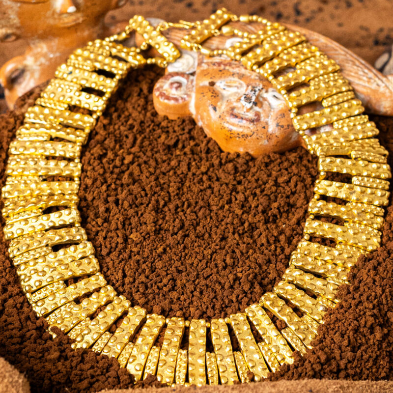 Collana Chibicha