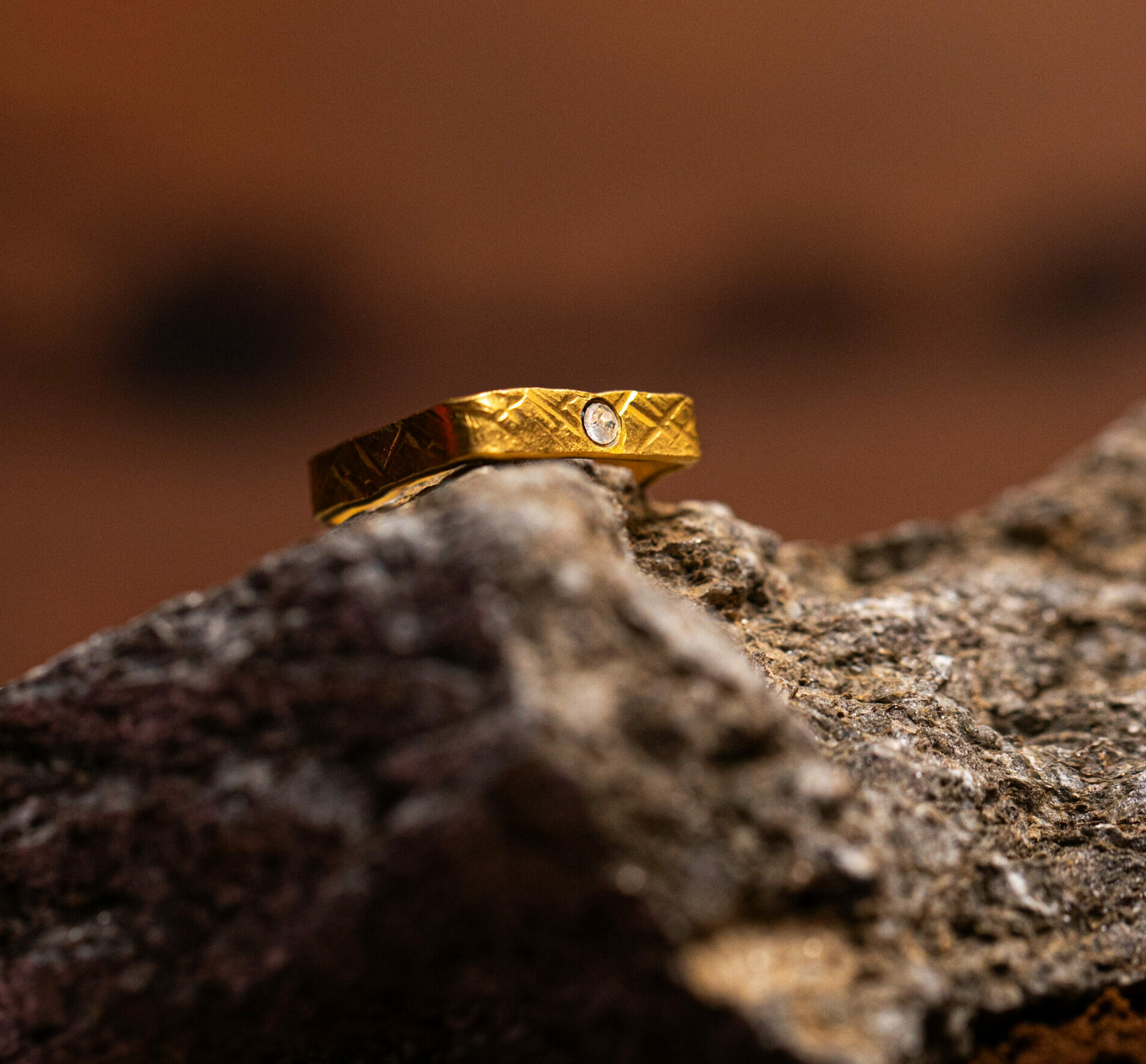 anello Design Pompei della collezione Design di Marte Gioielli