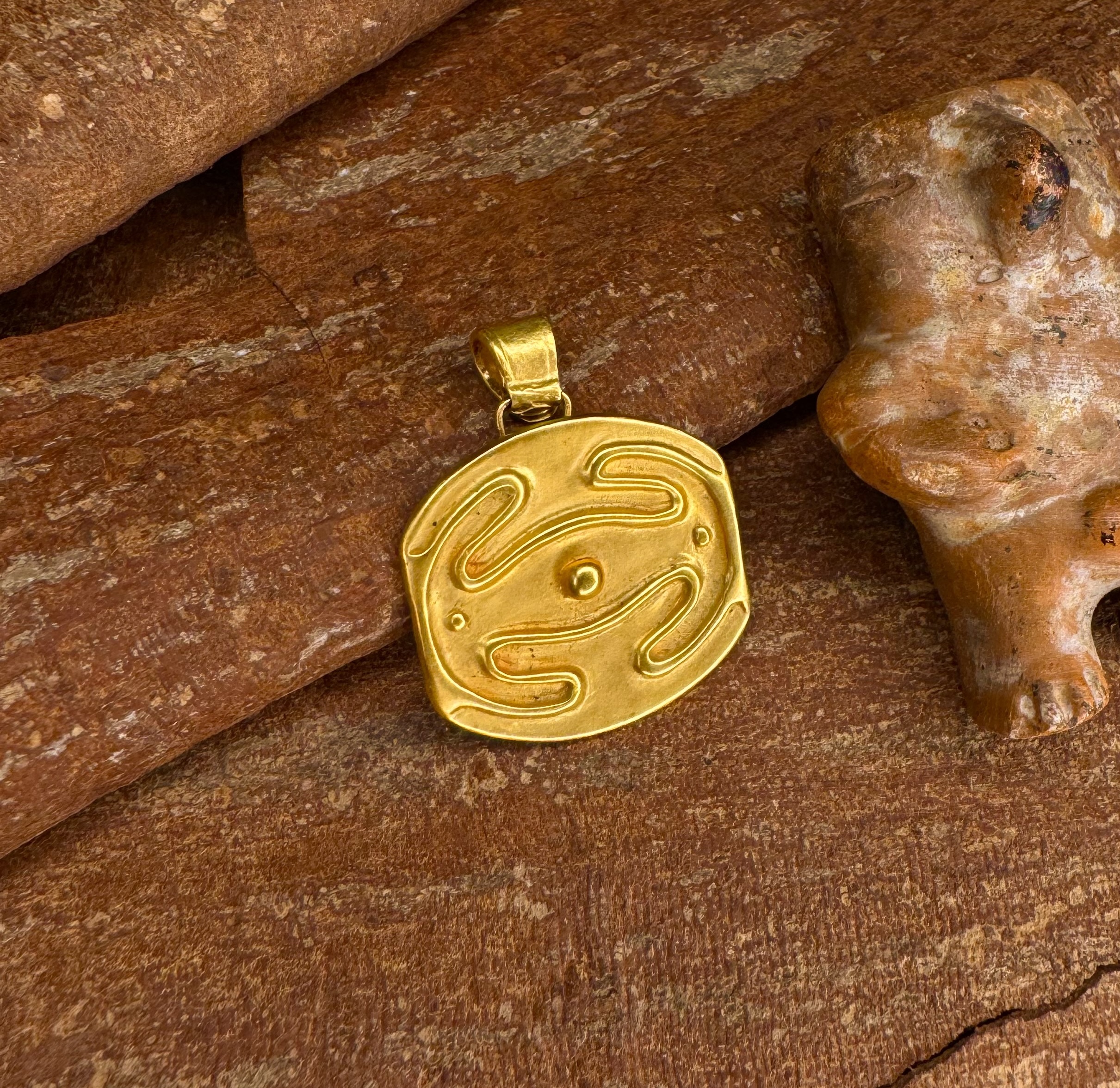 ciondolo Rito del Vento della collezione I Precolombiani di Marte Gioielli