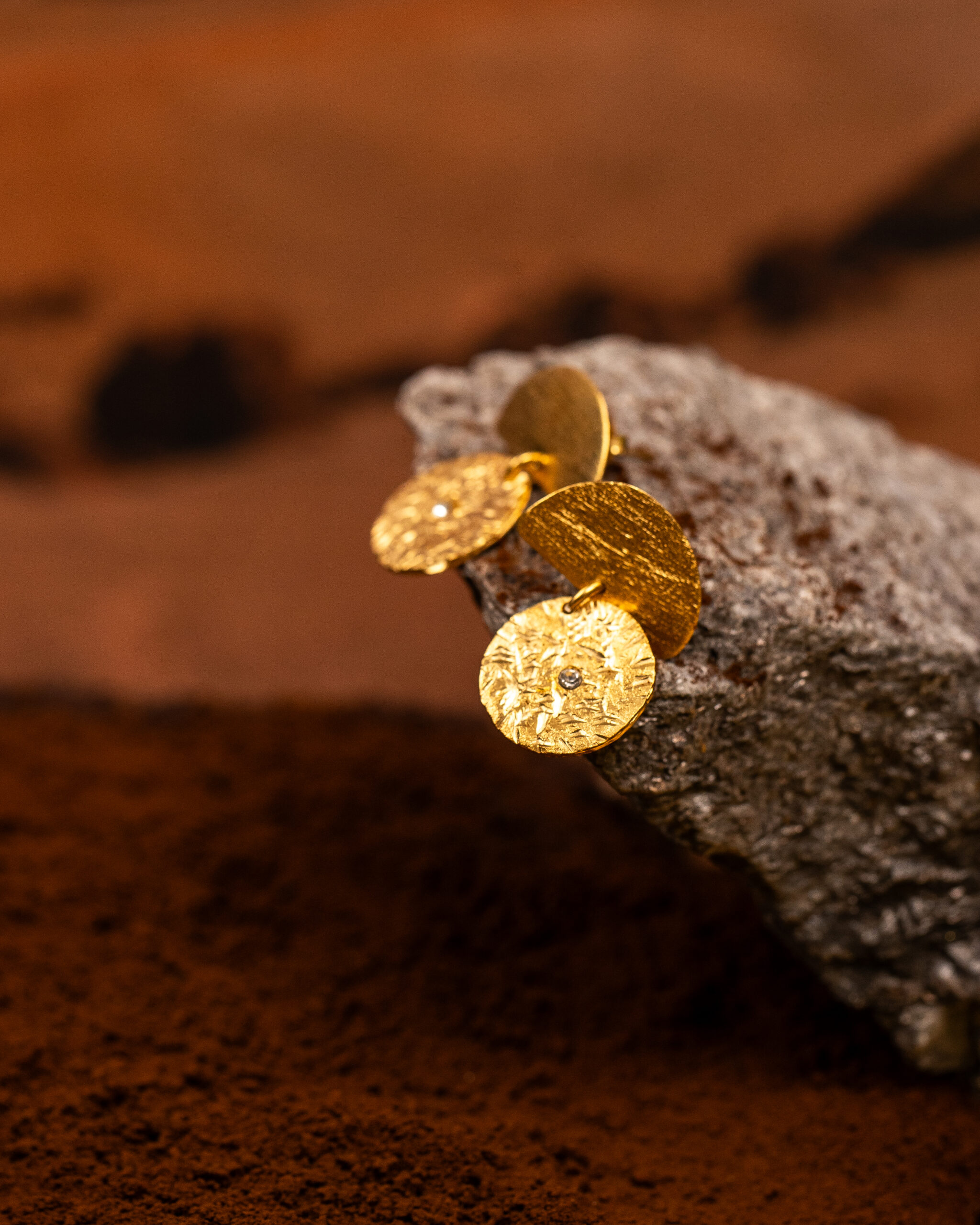 orecchini Gold Star della collezione Design di Marte Gioielli