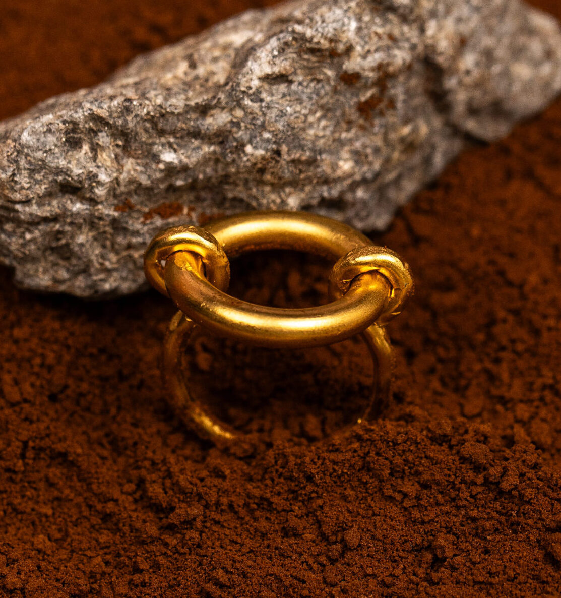anello circle della collezione design di marte gioielli