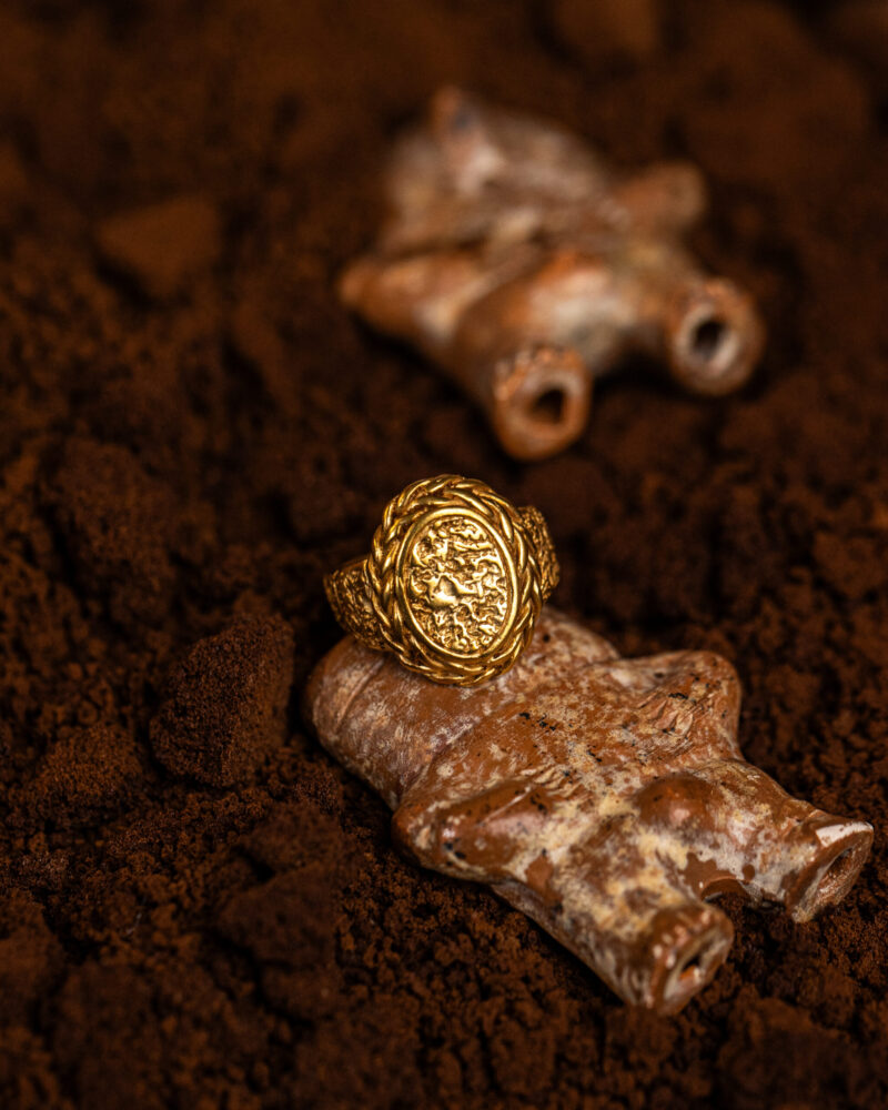 anello sigillo tayrona della collezione I Precolombiani di Marte Gioielli
