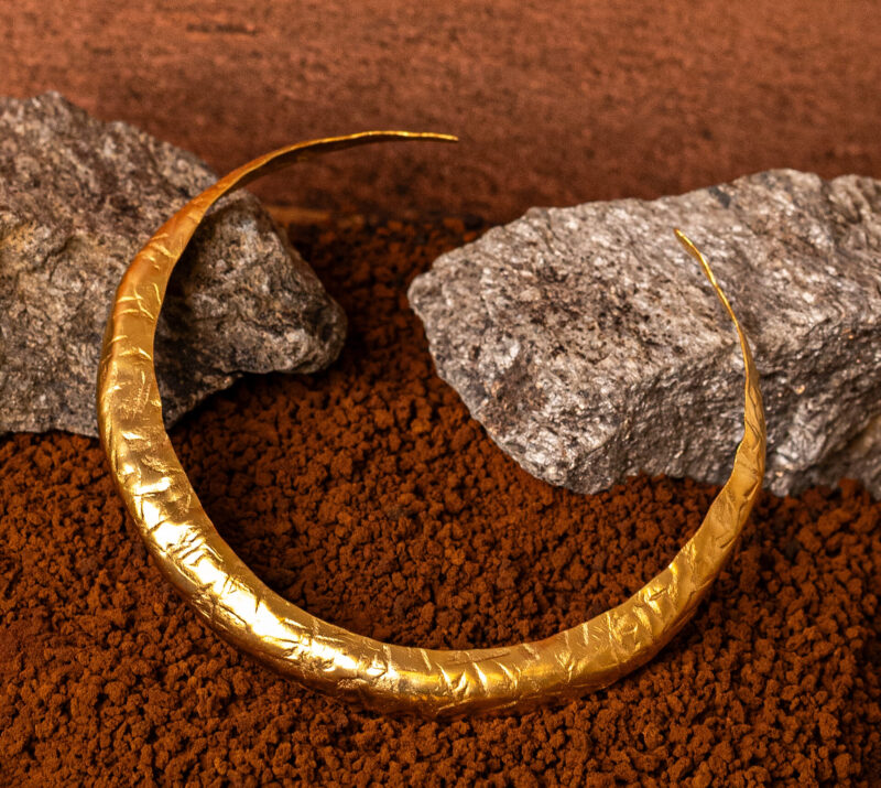 Girocollo della Collana Leucosia della collezione design di marte gioielli
